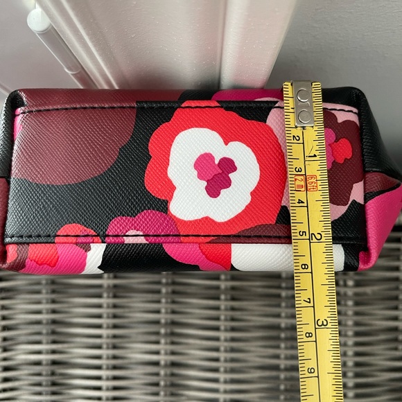 Kate spade makeup bag - Picture 5 of 5